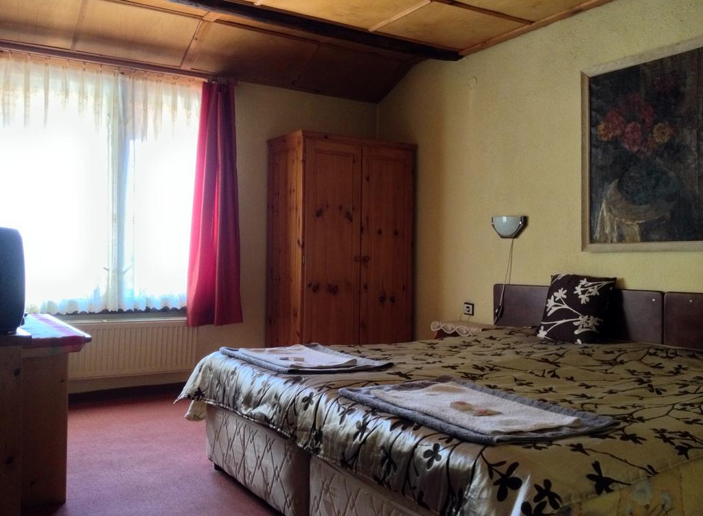 Family Hotel Santo Bansko Exterior photo